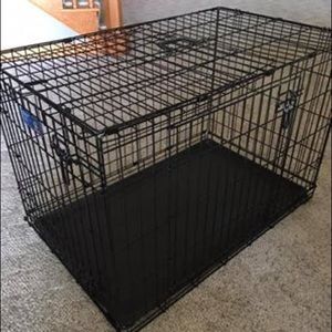 “Top Paw” Folding Double Door Dog Crate